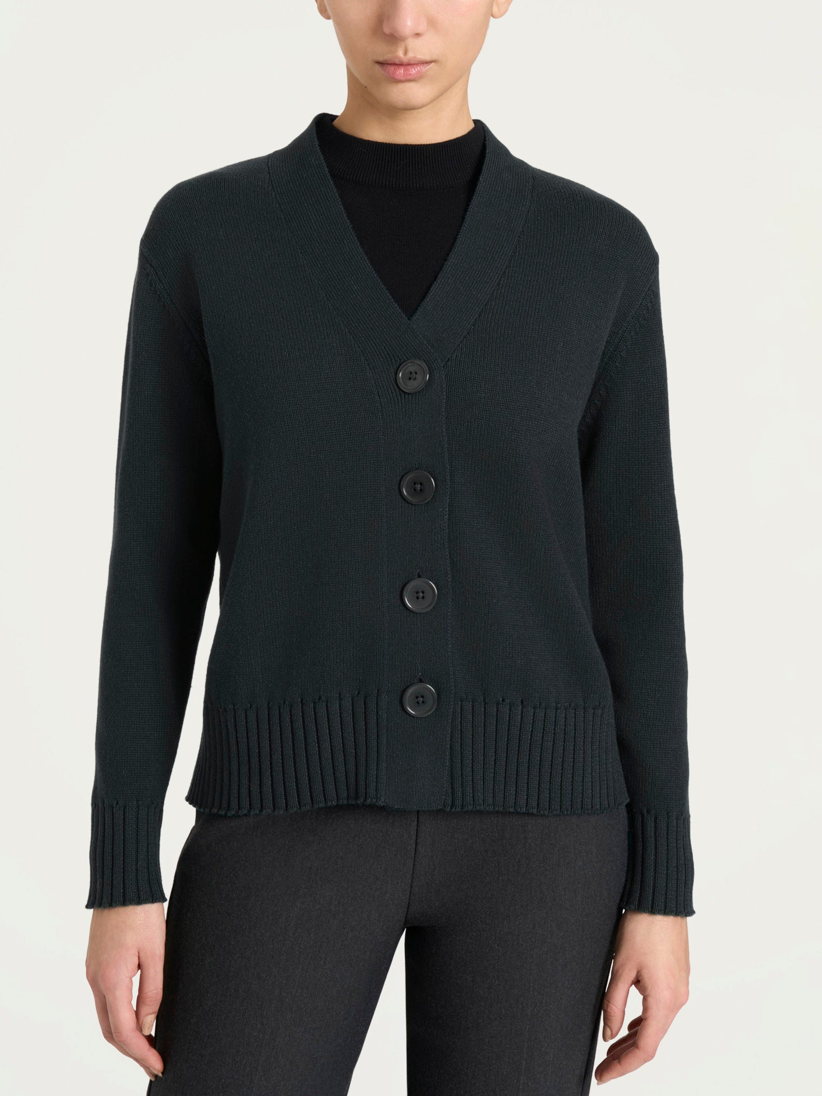 Cardigan con scollo a V e bottoni in Winter Cotton  Neri Donna - Ragno