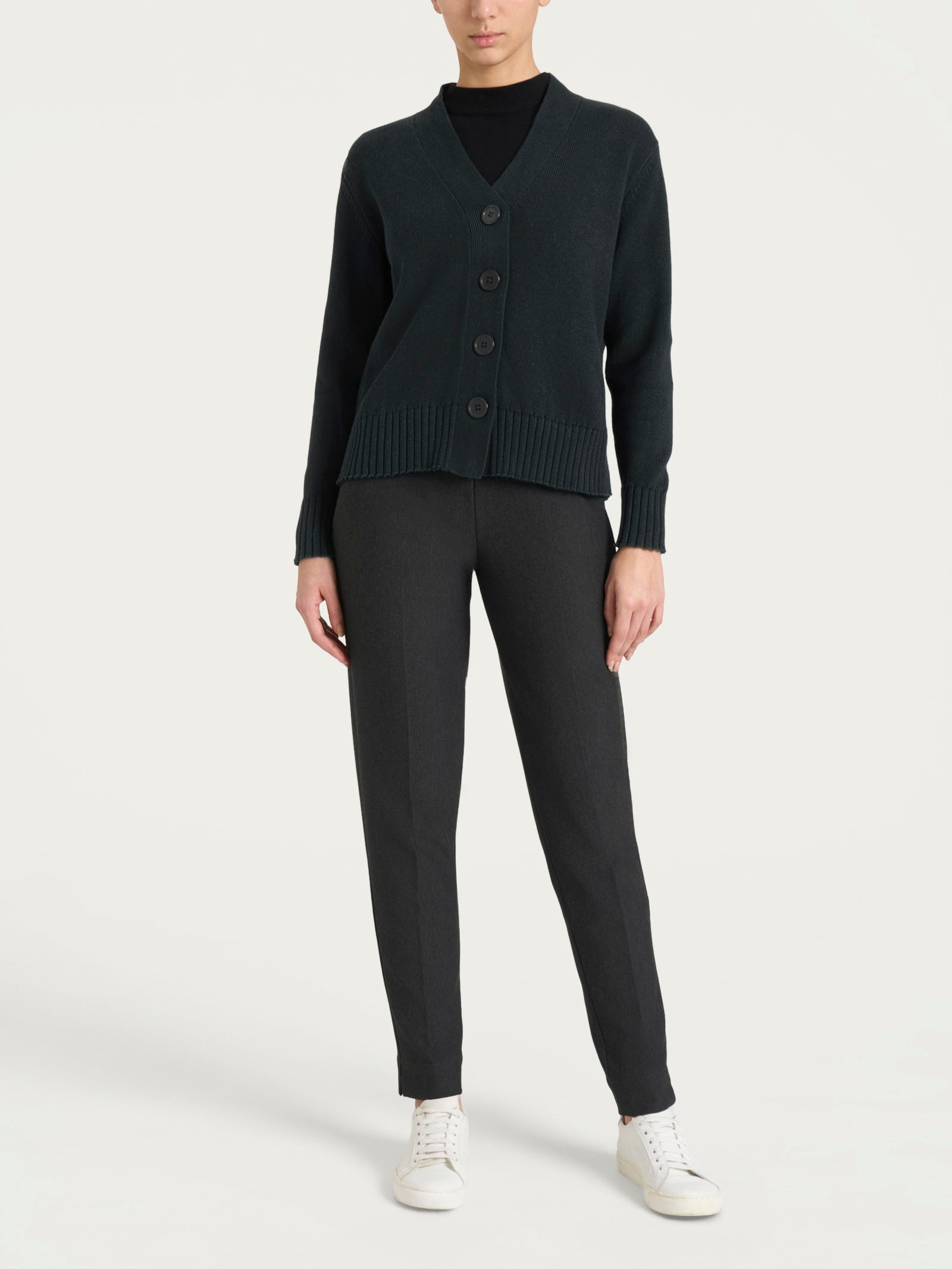 Cardigan con scollo a V e bottoni in Winter Cotton  Neri Donna - Ragno