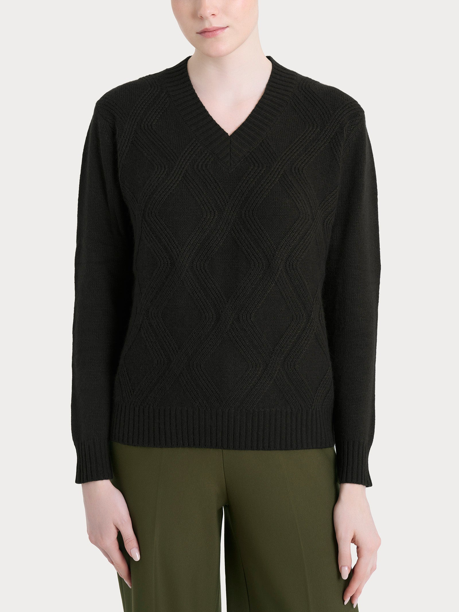 Maglia con scollo a V e con trecce in Natural Soft Neri Donna - Ragno