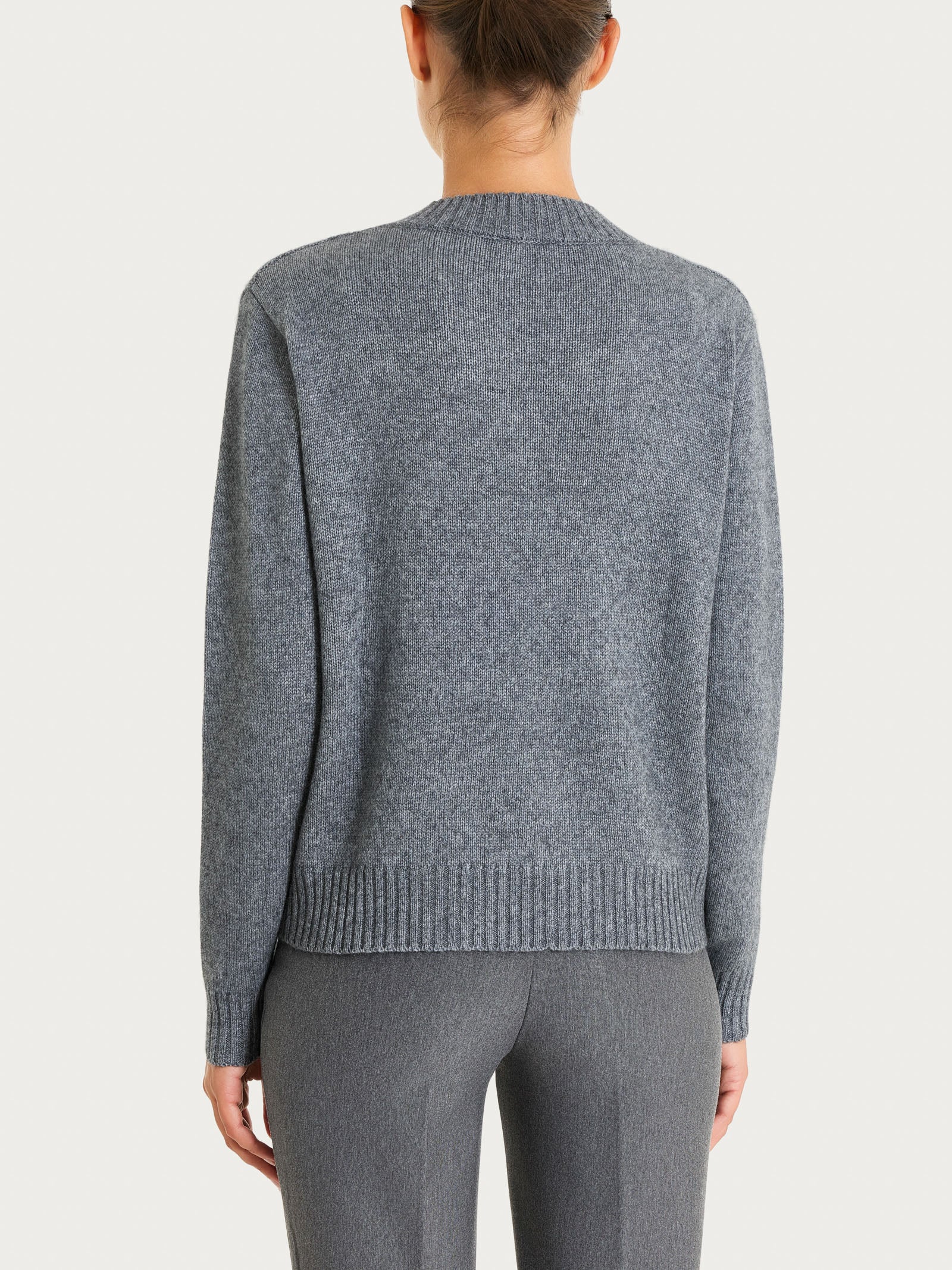 Maglia con scollo a V e con trecce in Natural Soft Neri Donna - Ragno
