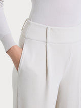 Pantalone a carota con tasche e pinces in Velvet Bianchi Donna - Ragno