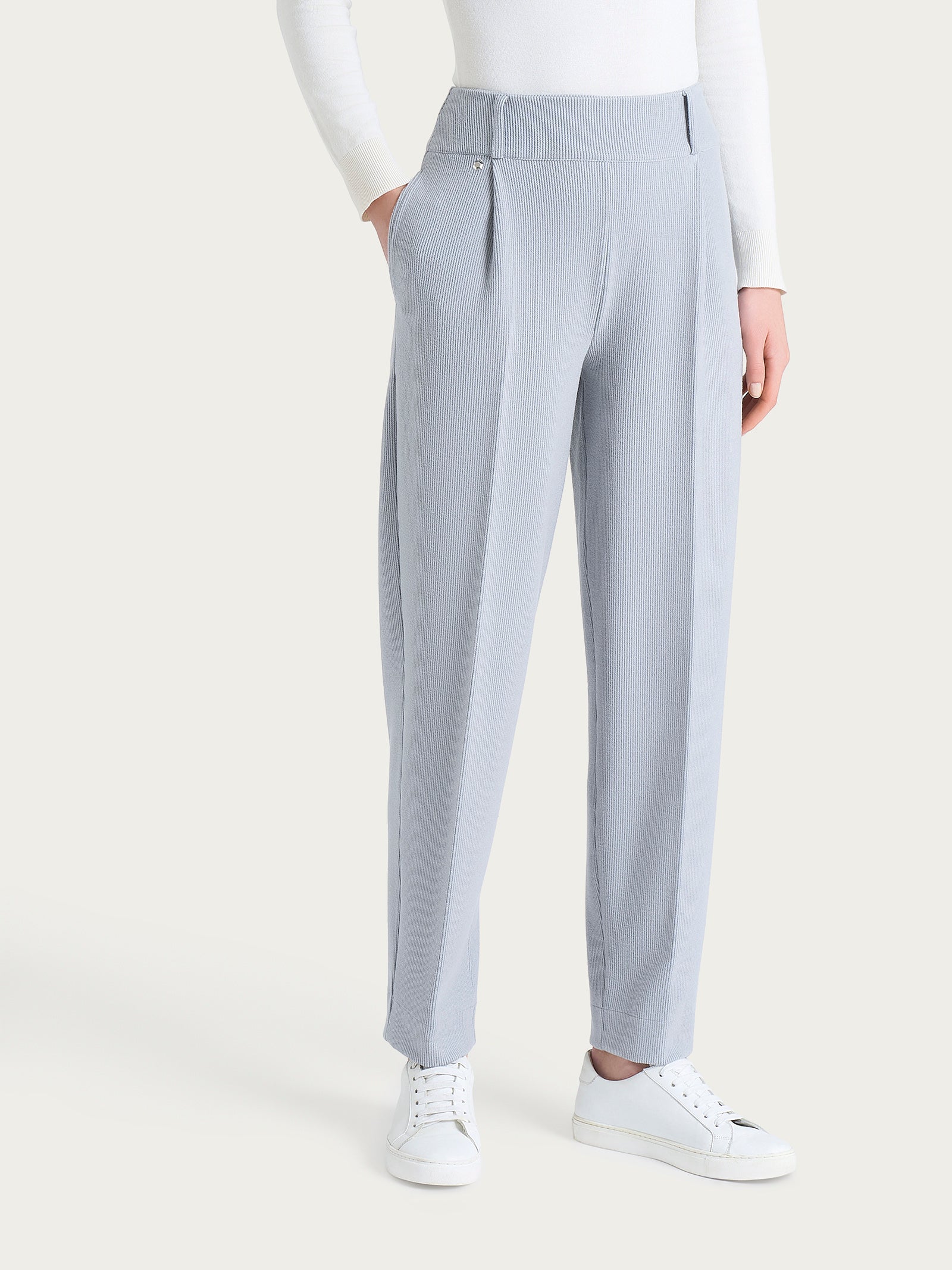 Pantalone a carota con tasche e pinces in Velvet Grigi Donna - Ragno
