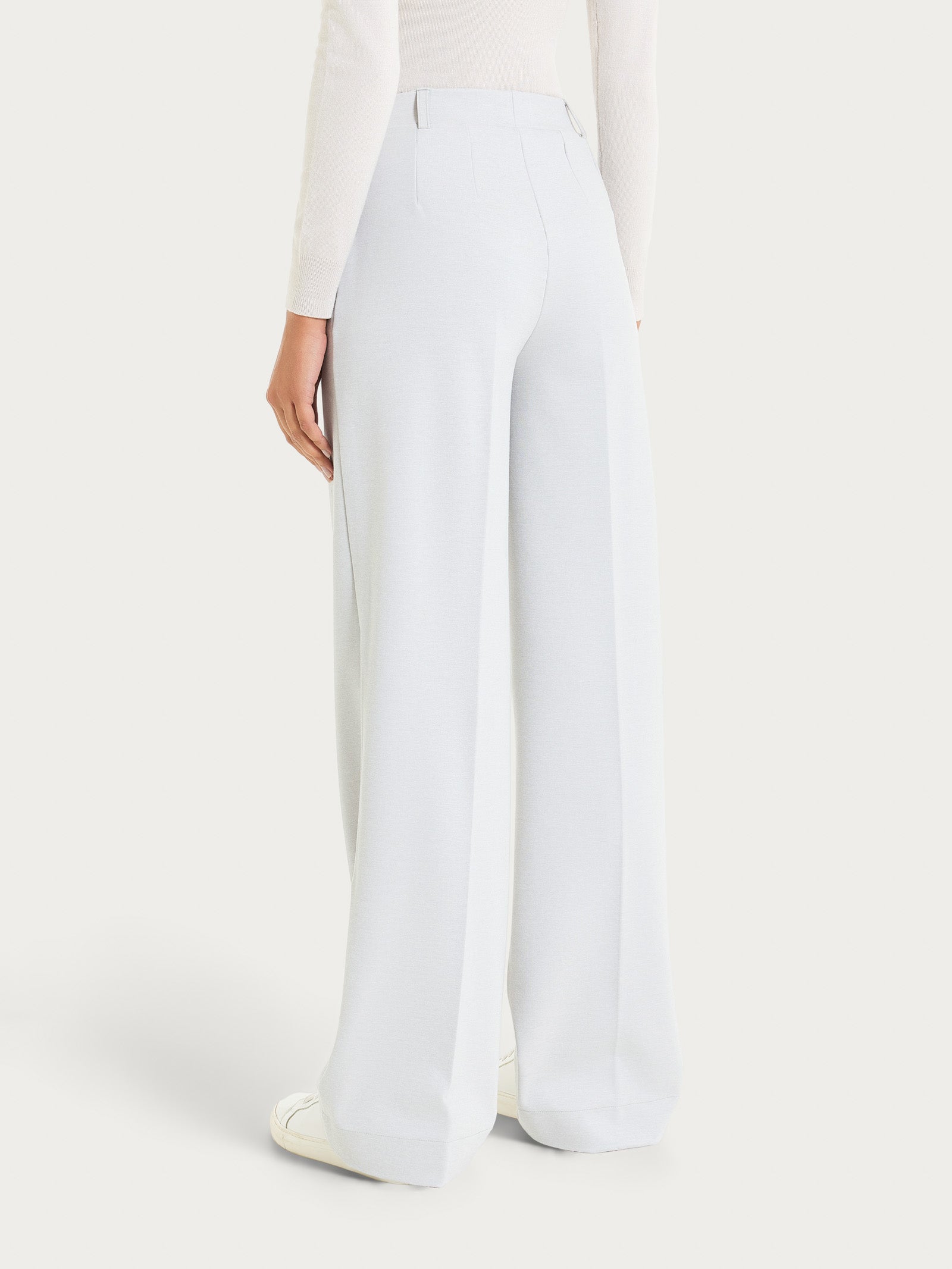 Pantaloni palazzo neri in raso | Silvian Heach - Reboot Store | Outlet