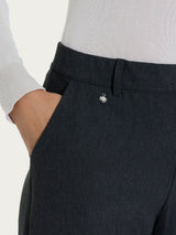 Pantalone chino slim con tasche e risvolto in Compact Neri Donna - Ragno