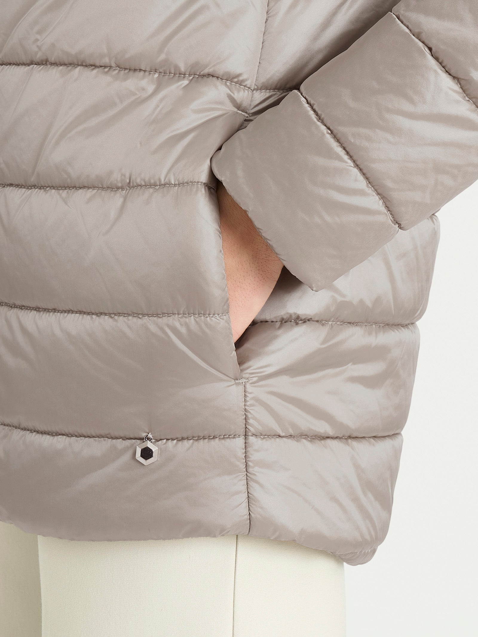 Piumerino shiny 150 grammi con cappuccio imbottito in lana Grigi Donna - Ragno