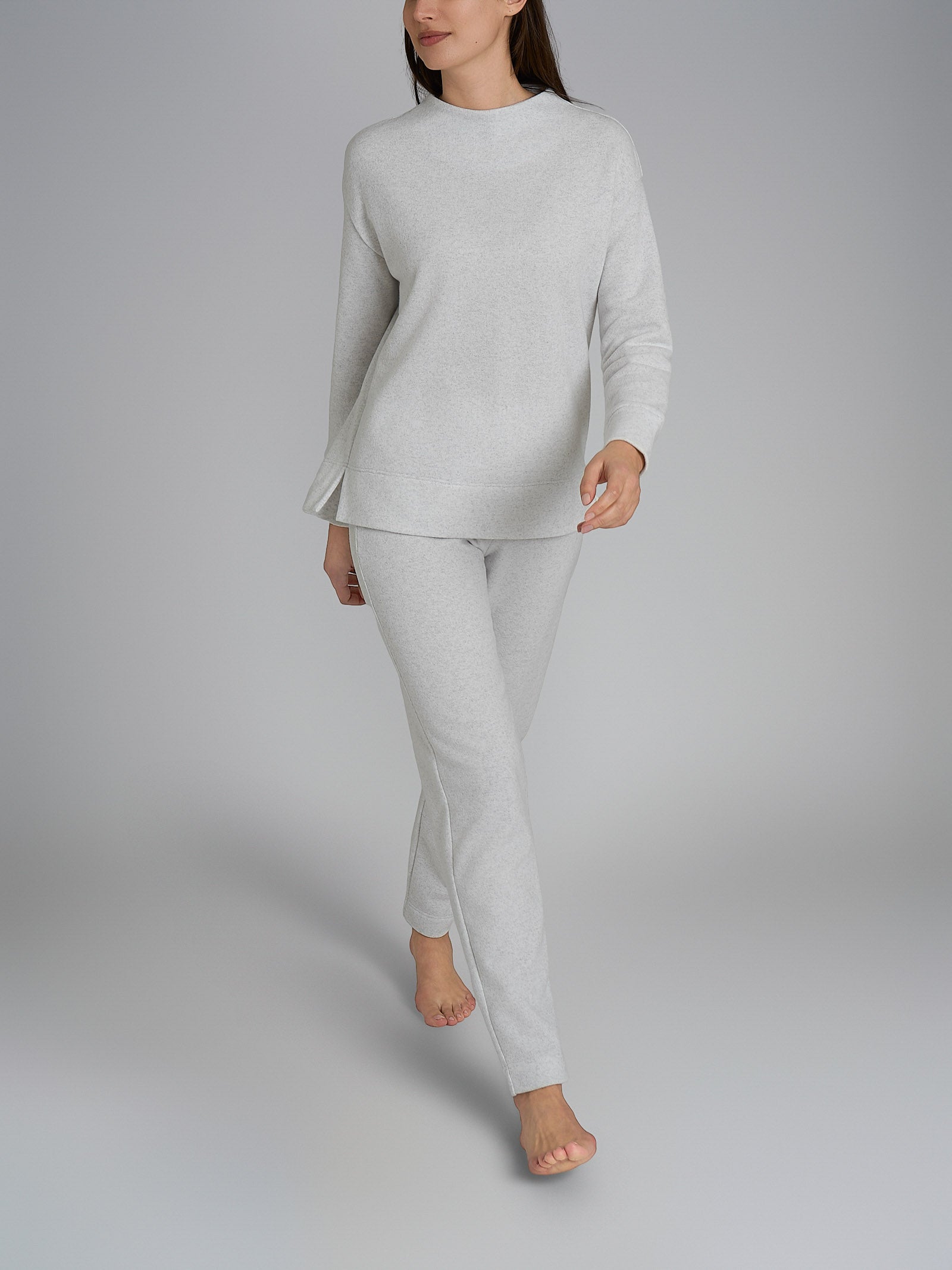 Pigiama con collo a vulcano in tinta unita in Cotton Eco Pile Neri Donna - Ragno