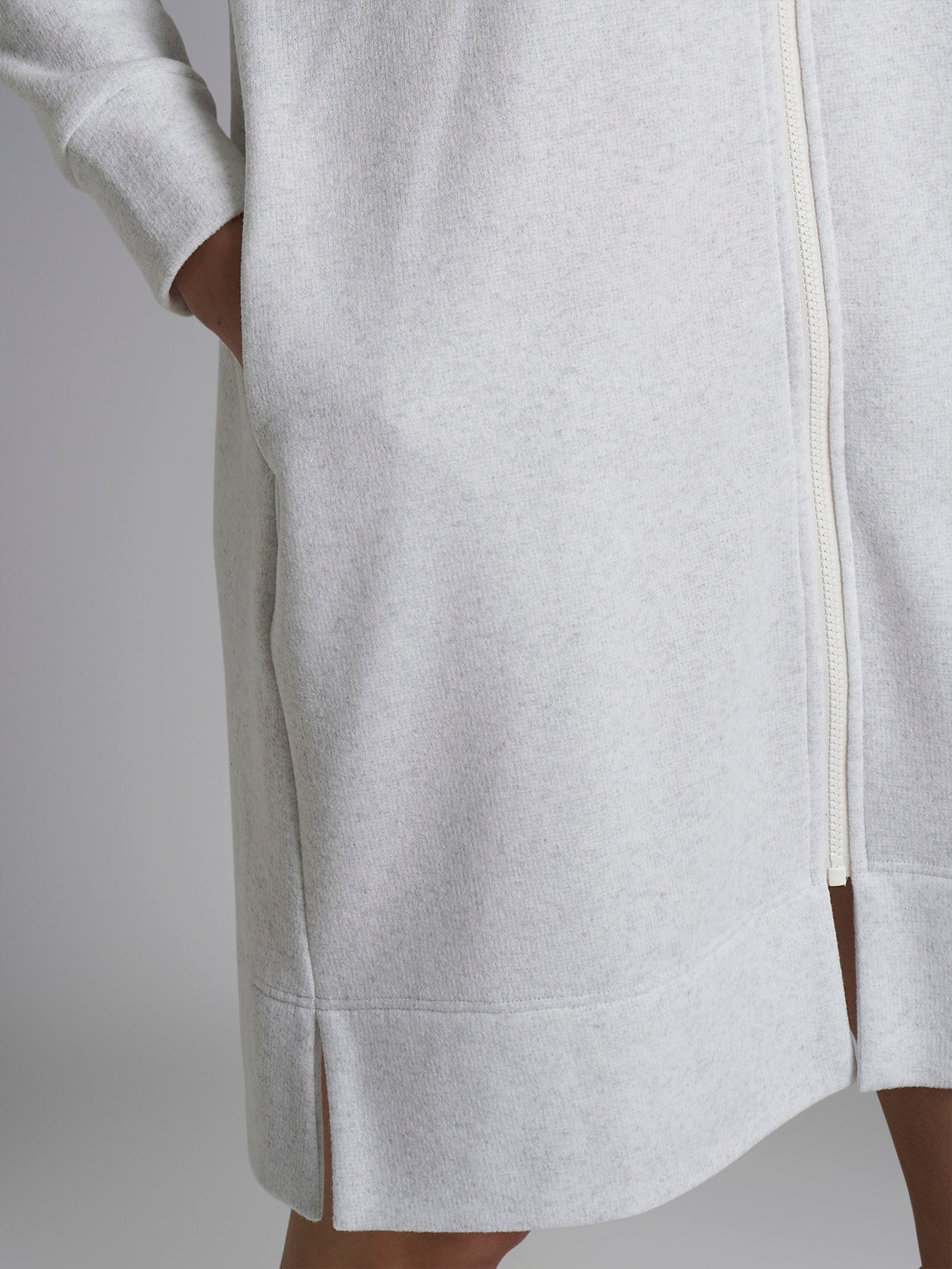 Vestaglia con zip in tinta unita in Cotton Eco Pile Neri Donna - Ragno