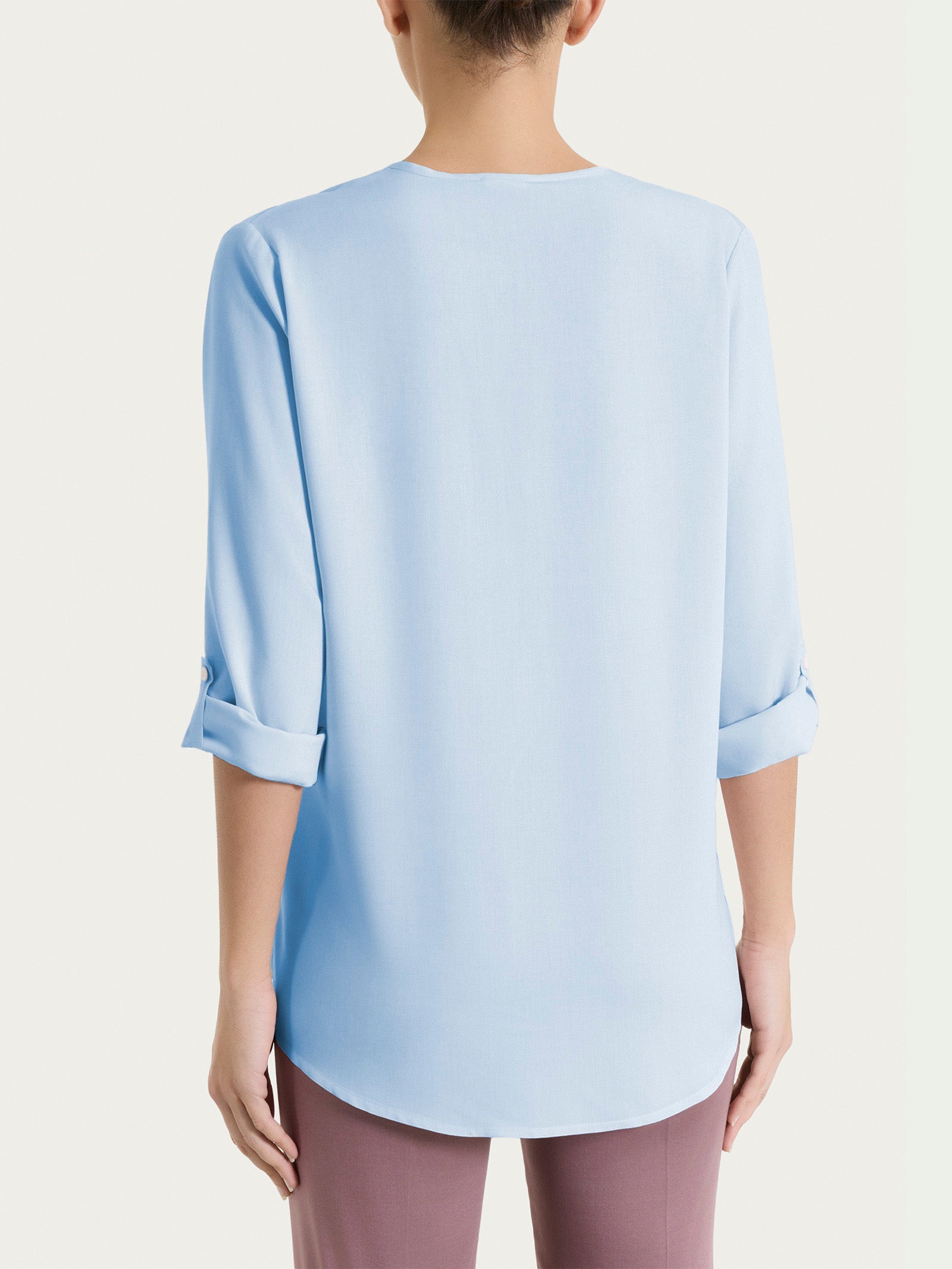 Blusa a serafino con manica risvoltabile in Voile Stretch Azzurri Donna - Ragno