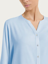 Blusa a serafino con manica risvoltabile in Voile Stretch Azzurri Donna - Ragno