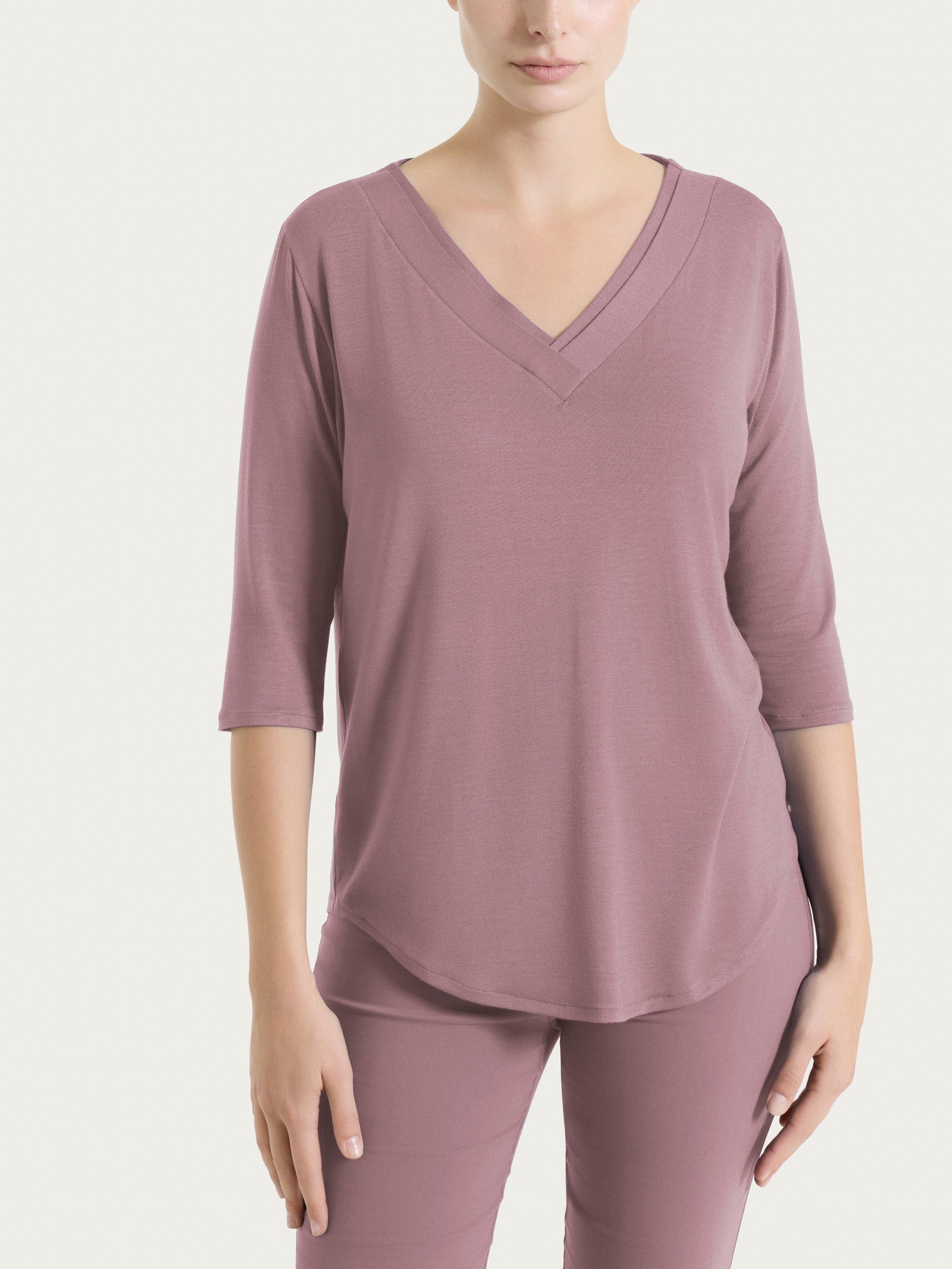 Maglietta con scollo a V incrociato e manica 3/4 in Viscosa Summer Viola Donna - Ragno