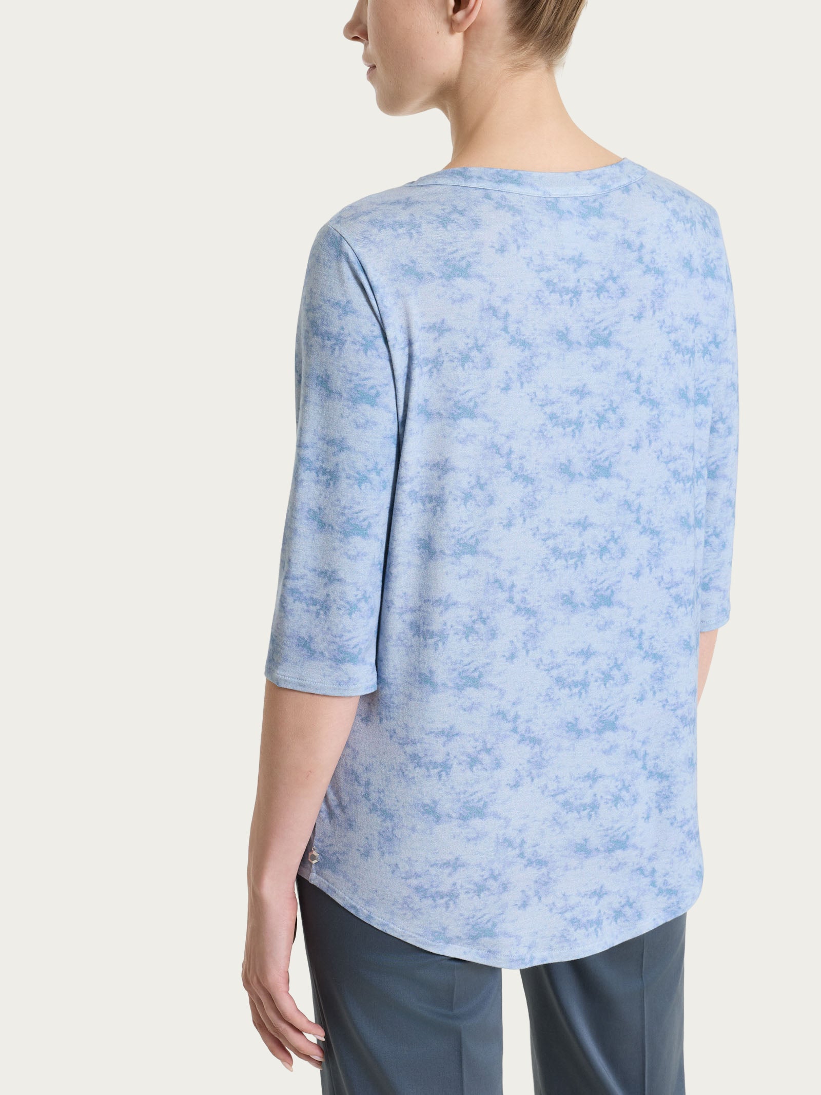 Maglietta girocollo con fantasia sfumata in jersey di viscosa crêpe Azzurri Donna - Ragno