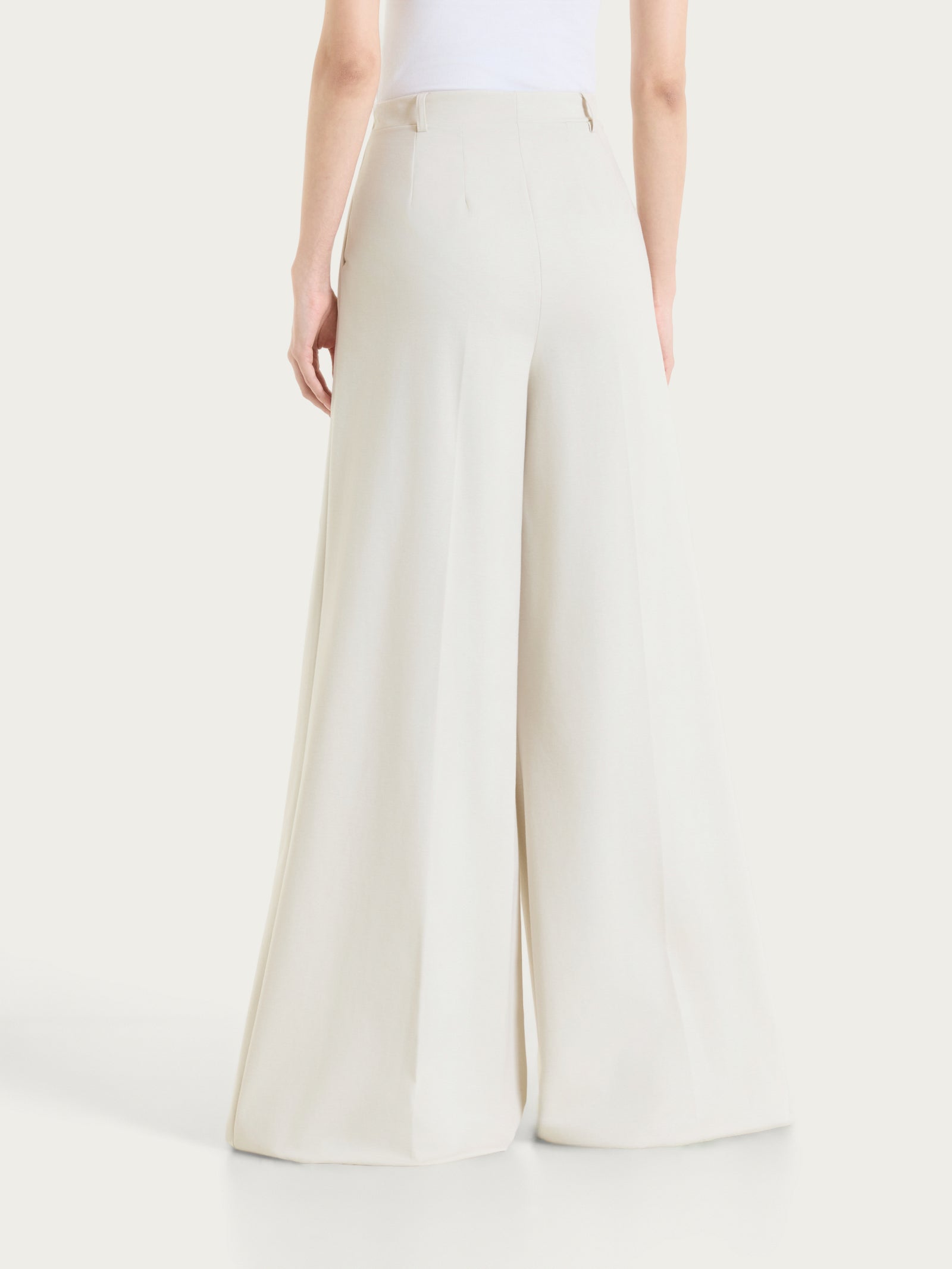 Long Palazzo Pants With Pockets And Pleats In Compact Light Champign Long Palazzo Pants With Pockets And Pleats In Compact Light Champign