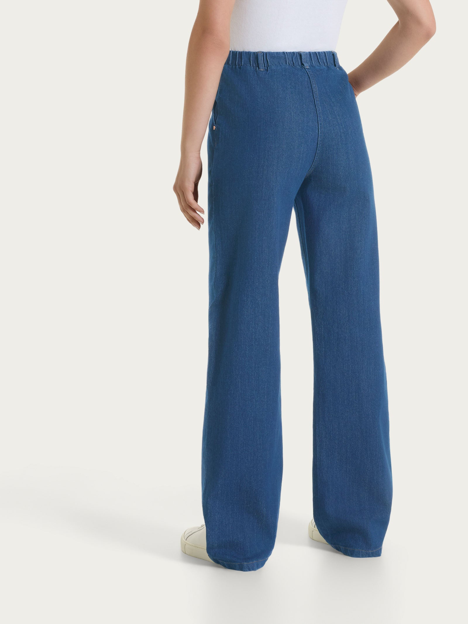 Jeans ampio con tasche in Light Denim Blu Donna - Ragno