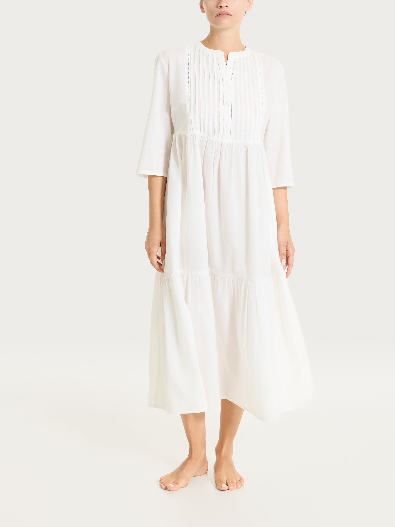 Weißes langes Kleid aus Baumwoll-Musselin mit Volants - Ragno