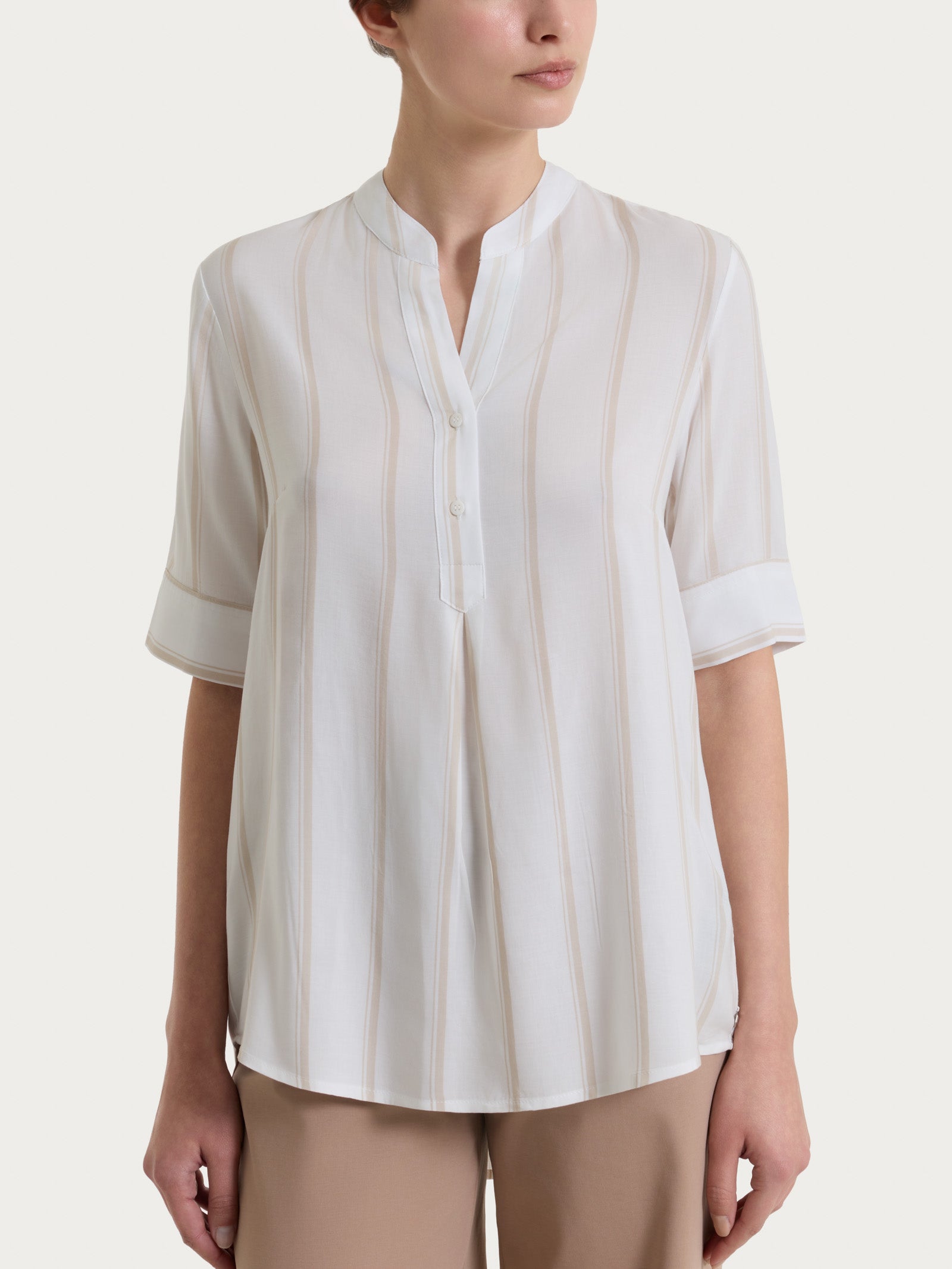 Blusa a righe spaziate e manica corta in EcoSeta Bianchi Donna - Ragno