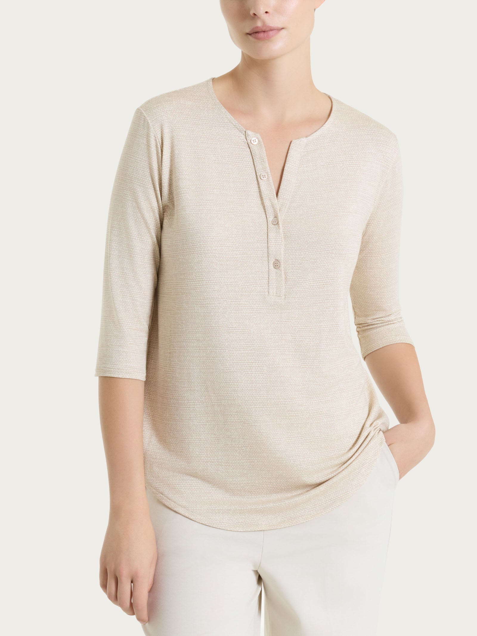 Maglietta con stampa e collo a serafino in jersey di viscosa crêpe Bianchi Donna - Ragno