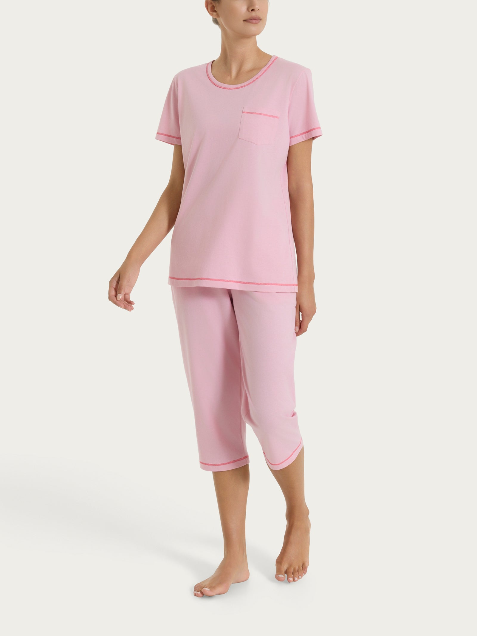 Normann Pigiama da donna a maniche corte con pantaloni Capri in stampa floreale allover, Colore: rosa., Small Normann Pigiama da donna a maniche corte con pantaloni Capri in stampa floreale allover, Colore: rosa., Small