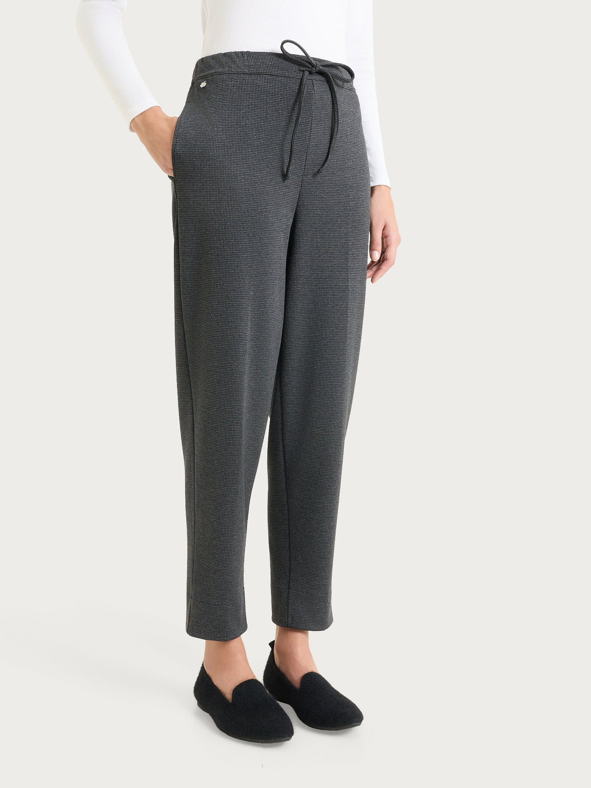 Pantalone jogger con tasche e micro pattern in Jacquard Neri Donna - Ragno