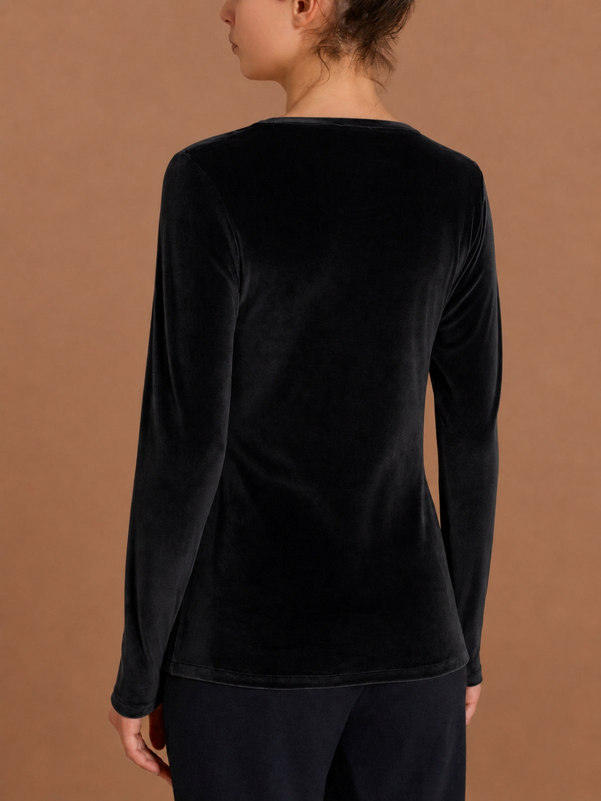 Maglia girocollo skinny in Ciniglia Neri Donna - Ragno