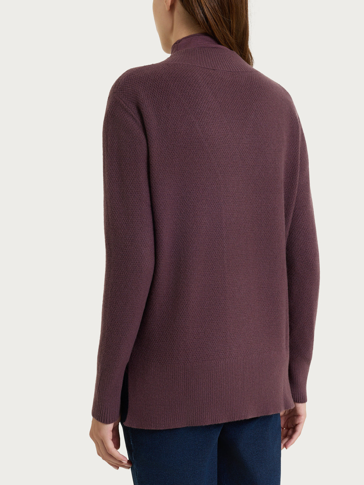 Women's V-neck Cardigan in Naturalsoft Purple with Rice Stitch - Ragno