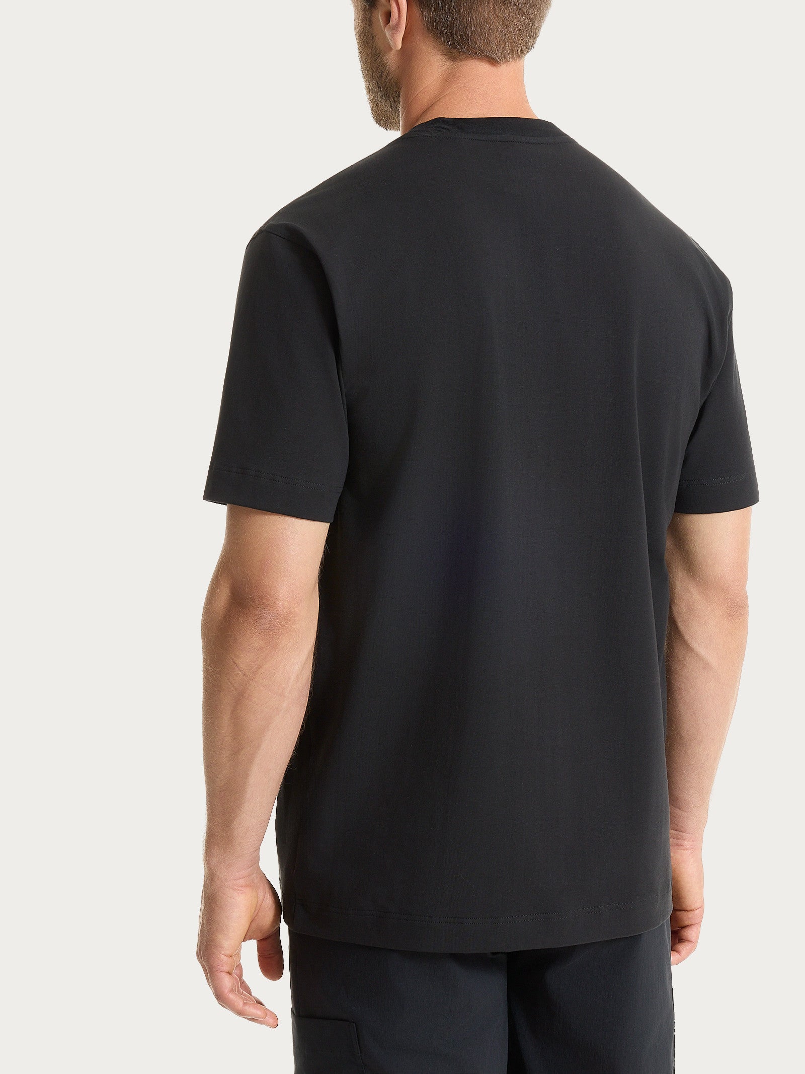 T-shirt girocollo con taschino in jersey di cotone Neri Uomo - Ragno