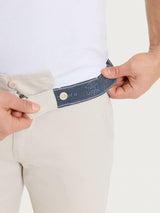Pantalone chino in Raw Twill di Cotone Bianchi Uomo - Ragno