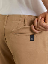 Pantalone chino in Raw Twill di Cotone Marroni Uomo - Ragno