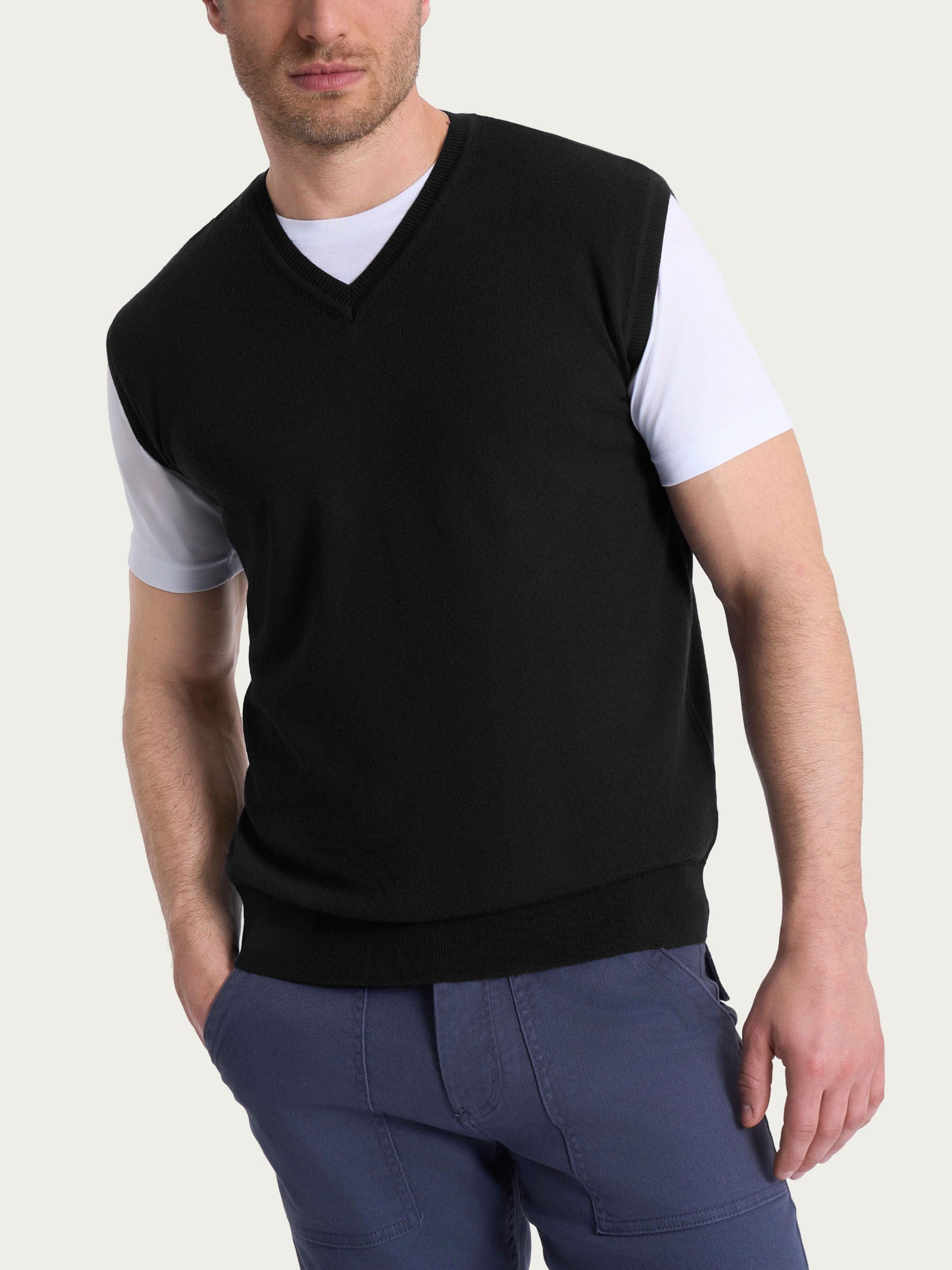 Pull smanicato con scollo a V in maglia unita in Merino Soft Neri Uomo - Ragno