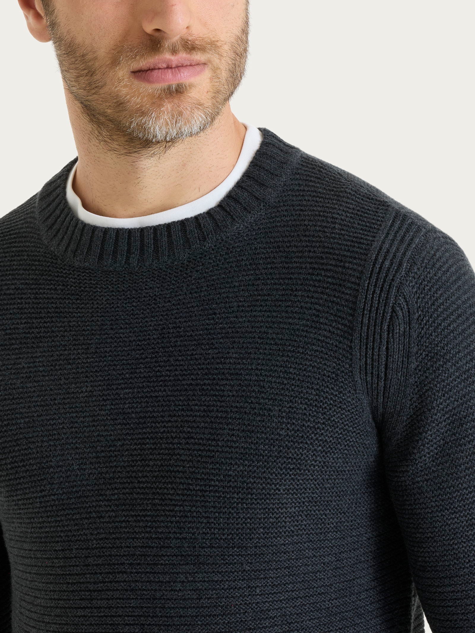 Pull girocollo leggero in Winter Cotton Neri Uomo - Ragno